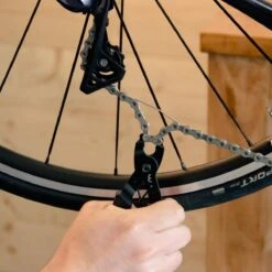BBB Cycling LinkFix Kettinglink Opener - Fietsgereedsschap - Dubbele Functie - Kettingtang - Zwart - BTL-77 6 BBB Cycling LinkFix Kettinglink Opener - Fietsgereedsschap - Dubbele Functie - Kettingtang - Zwart - BTL-77 -Velo Pour Tous 1200x1200 1235