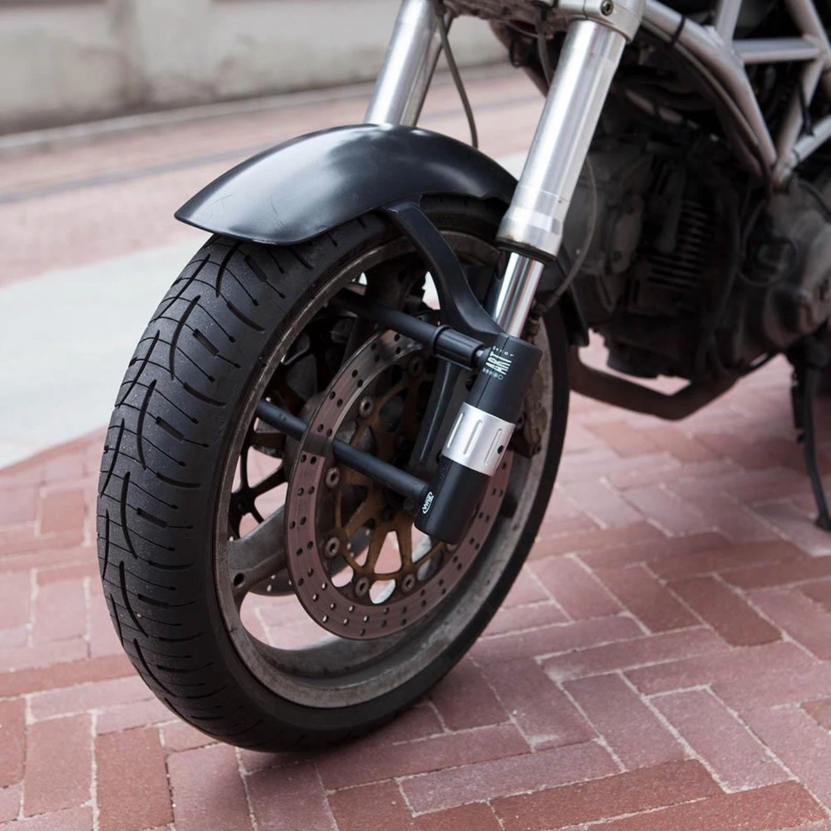 VINZ Ararat Beugelslot / Fietsslot / Motorslot / Scooterslot ART 4 - 32 Cm 7 VINZ Ararat Beugelslot / Fietsslot / Motorslot / Scooterslot ART 4 - 32 Cm – Image 7