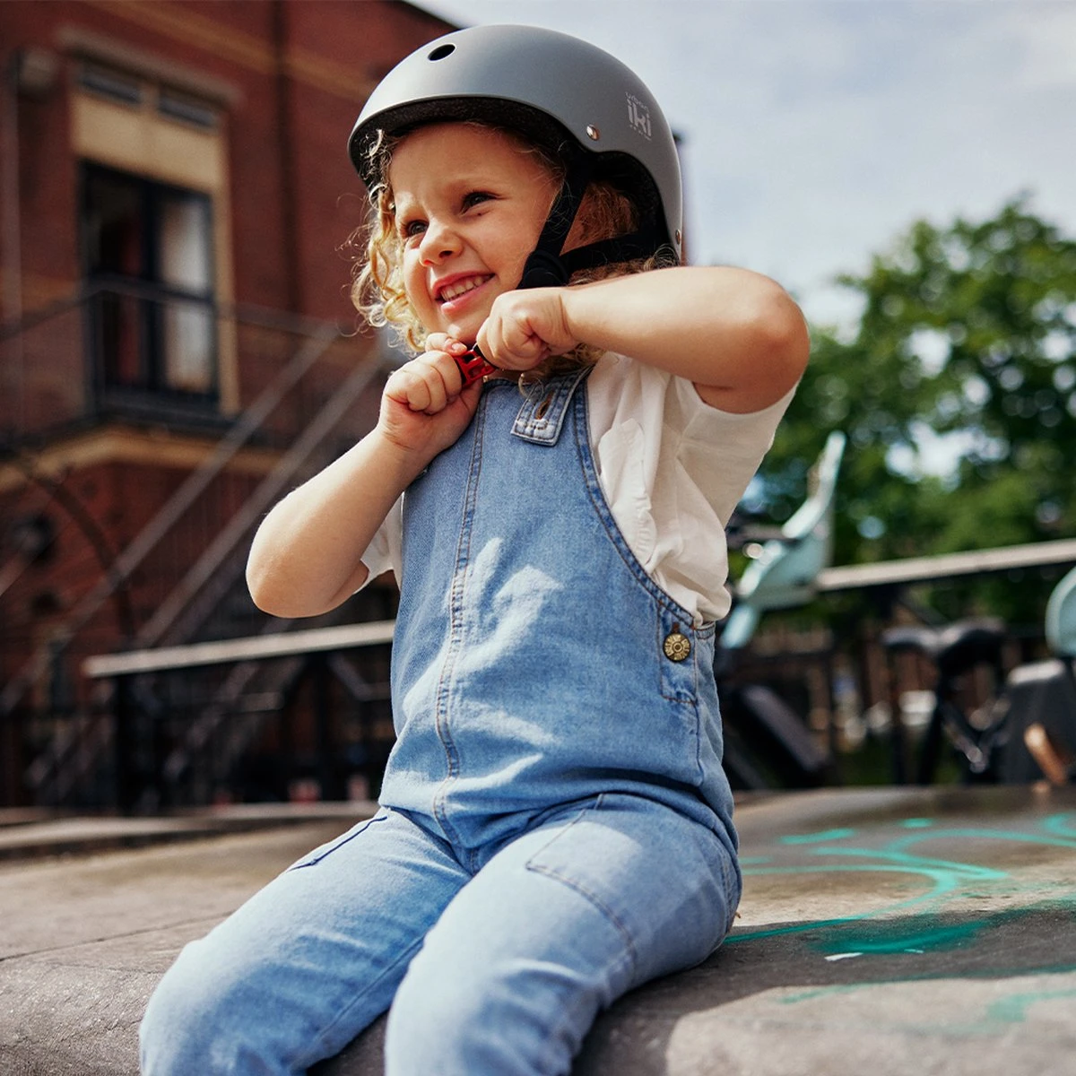 Urban Iki Fietshelm - Ishikoro Grey - Maat M (51 - 54cm) 3 Urban Iki Fietshelm - Ishikoro Grey - Maat M (51 - 54cm) – Image 3