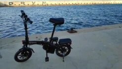 F-Wheel DYU A5 - Elektrische Vouwfiets - E Bike - 14 Inch - 7.5 Ah - 25km/u - Zwart -Velo Pour Tous 1200x675 4