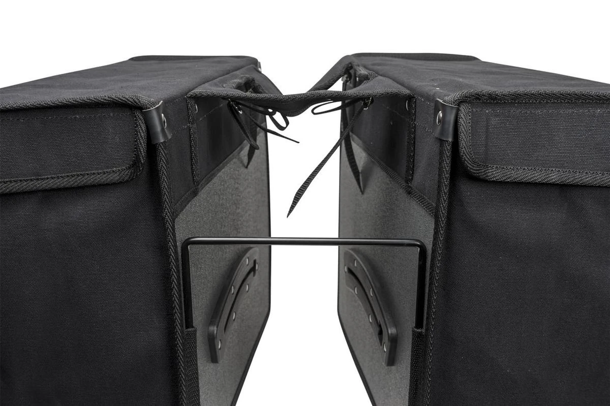 FastRider Canvas 94 Dubbele Fietstas - Bevat Snelsluitingen, Uitsparing Voor Snelbinders En LED Verlichting - Reflectiestrepen - 56 Liter - Zwart 3 FastRider Canvas 94 Dubbele Fietstas - Bevat Snelsluitingen, Uitsparing Voor Snelbinders En LED Verlichting - Reflectiestrepen - 56 Liter - Zwart – Image 3