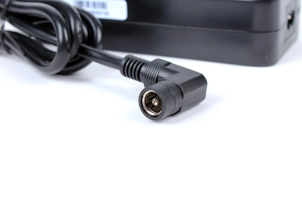 Vogue Ebike Oplader - Lader 36 Volt 2p Tulp 3 Vogue Ebike Oplader - Lader 36 Volt 2p Tulp – Image 3