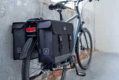 Fastrider Hybrid Large Dubbele Fietstas Zwart - 35L -Velo Pour Tous 1200x800 153