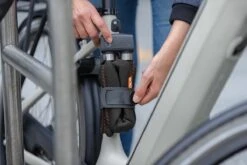 AXA Foldable 1000 Vouwslot - Fietsslot - ART 2 - Met Houder - 105 Cm - Zwart -Velo Pour Tous 1200x800 184