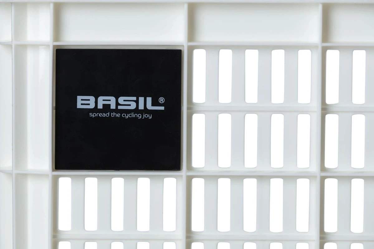 Basil Fietskrat M - Medium - 27 Liter - Wit 1 Basil Fietskrat M - Medium - 27 Liter - Wit