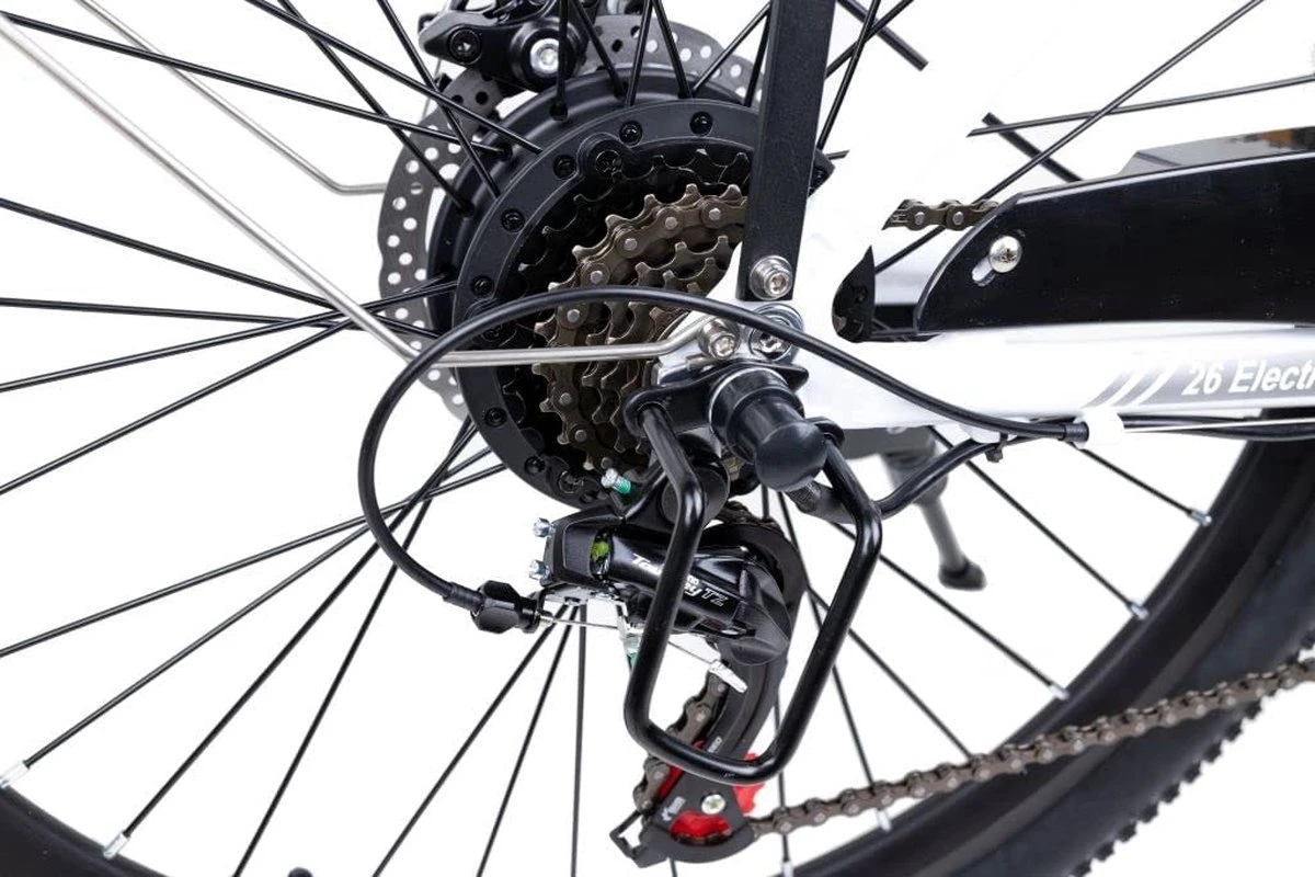 Myatu E-Bike Heren En Dames Lage Instap Met 45 Cm Aluminium Frame, 6 Versnellingen, 250 Wh Afneembare Lithium Batterij 40-80 Km Range, Trekking Ebike Met 1.95 X 26 Inch Wiel (Wit, Urban) 2 Myatu E-Bike Heren En Dames Lage Instap Met 45 Cm Aluminium Frame, 6 Versnellingen, 250 Wh Afneembare Lithium Batterij 40-80 Km Range, Trekking Ebike Met 1.95 X 26 Inch Wiel (Wit, Urban) – Image 2