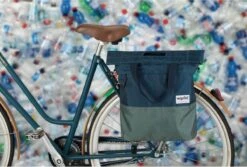 Urban Proof Shoppertas 20L Recycled-Zwart/Grijs -Velo Pour Tous 1200x812 12