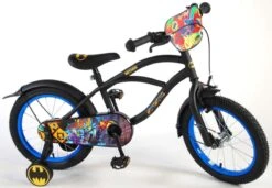 Volare Batman Kinderfiets - Jongens - 16 Inch - Zwart/Blauw - 95% Afgemonteerd -Velo Pour Tous 1200x830 2