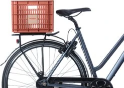 Basil Fietskrat M - Medium - 29.5 Liter - Rood -Velo Pour Tous 1200x855 5