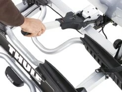 Thule EuroPower 915 Fietsachterdrager - 2 E-bikes - Grijs/Zwart 16 Thule EuroPower 915 Fietsachterdrager - 2 E-bikes - Grijs/Zwart -Velo Pour Tous 1200x900 38