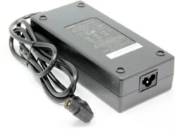 Sans Acculader SSLC084V42 - Elektrische Fietsoplader - 42V - RCA Tulp Connector -Velo Pour Tous 1200x936 2