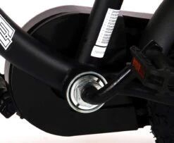 Volare Black Cruiser Kinderfiets - Jongens - 12 Inch - Zwart - 2 Handremmen -Velo Pour Tous 1200x984 2