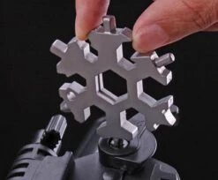 Merkloos VADERDAG TIP18-in-1 Multi Tool |Sneeuwvlok Sleutelhanger| Moersleutel | Draagbare Universele Tool |Schroevendraaier | Cadeau Tip | Vaderdag Cadeau | Vaderdag -Velo Pour Tous 1200x990 13