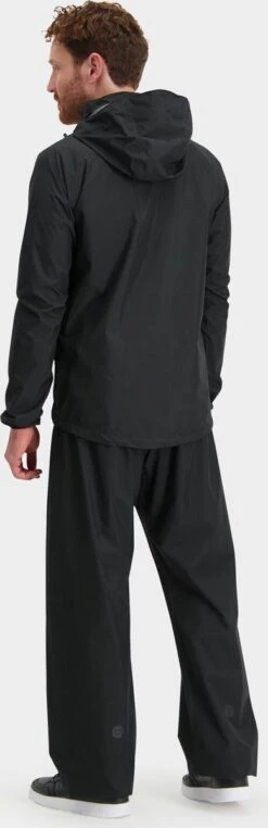 AGU GO Regenbroek Essential Unisex - Zwart - S - Dames & Heren - Waterdicht & Ademend 19 AGU GO Regenbroek Essential Unisex - Zwart - S - Dames & Heren - Waterdicht & Ademend -Velo Pour Tous 389x1200