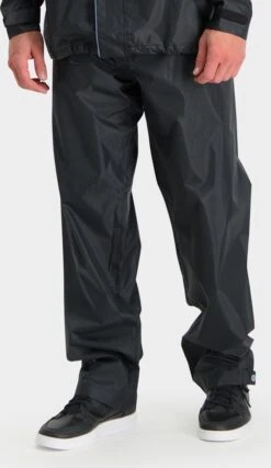 AGU Passat Regenbroek Essential - Black - XXXL -Velo Pour Tous 694x1200 2