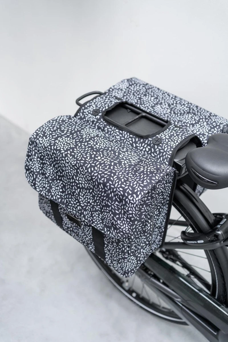 Fastrider Nyla Dubbele Fietstas Zwart - 32L 13 Fastrider Nyla Dubbele Fietstas Zwart - 32L – Image 13