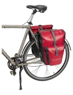 VAUDE Aqua Back Plus Fietstas - 51 L - Black - Rolsluiting Naar Boven En Onderen Afsluitbaar -Velo Pour Tous 923x1200